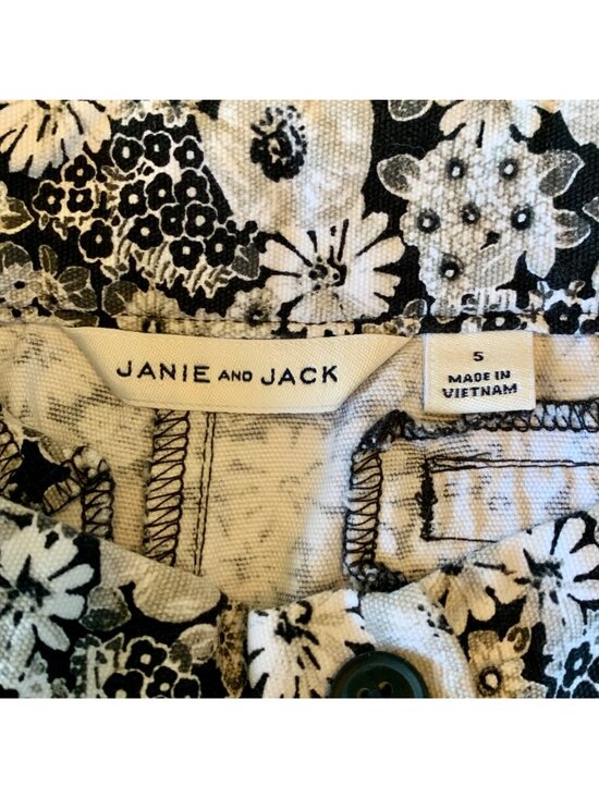 JANIE & JACK Monochrome Shorts Girls 5 5T Floral Black White Canvas Toddler Girl - Picture 5 of 5